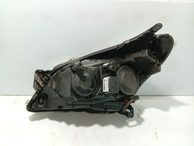 Recambio de faro derecho para opel astra h (a04) 1.6 (l48) referencia OEM IAM 93190070  