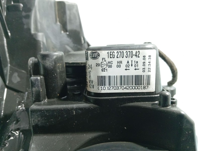 Recambio de faro derecho para opel astra h (a04) 1.6 (l48) referencia OEM IAM 93190070  
