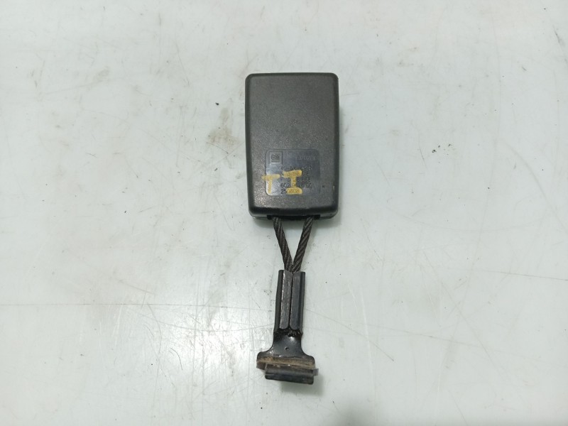 Recambio de anclaje cinturon trasero izquierdo para opel astra h (a04) 1.6 (l48) referencia OEM IAM   