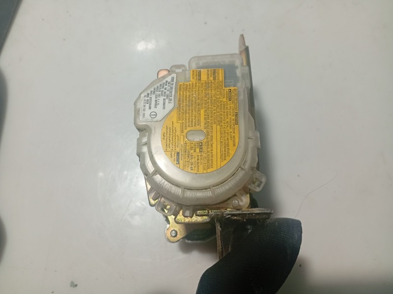Recambio de cinturon seguridad delantero derecho para toyota corolla verso (zer_, zze12_, r1_) 2.0 d-4d (cur10_) referencia OEM 