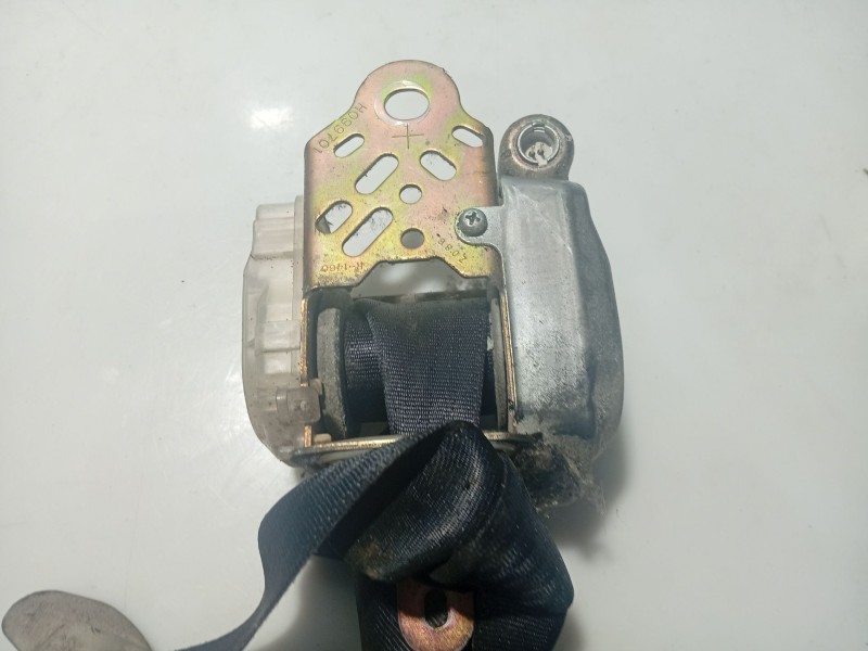 Recambio de cinturon seguridad delantero izquierdo para toyota corolla verso (zer_, zze12_, r1_) 2.0 d-4d (cur10_) referencia OE