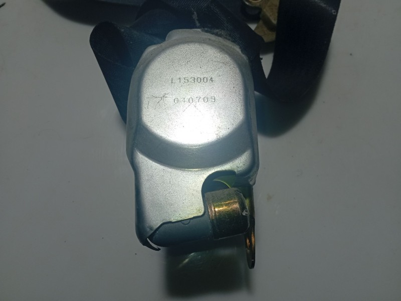 Recambio de cinturon seguridad delantero izquierdo para toyota corolla verso (zer_, zze12_, r1_) 2.0 d-4d (cur10_) referencia OE