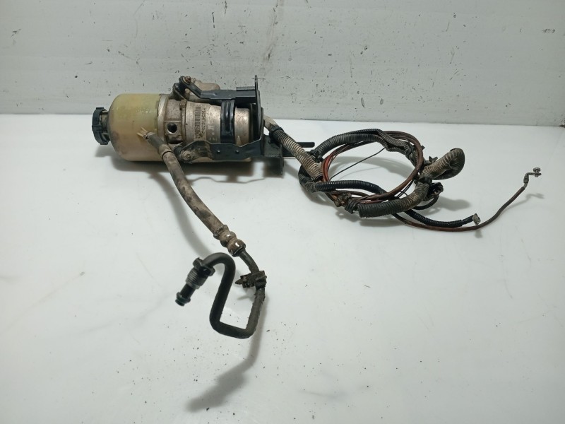 Recambio de bomba servodireccion para opel astra h (a04) 1.6 (l48) referencia OEM IAM 93179568  