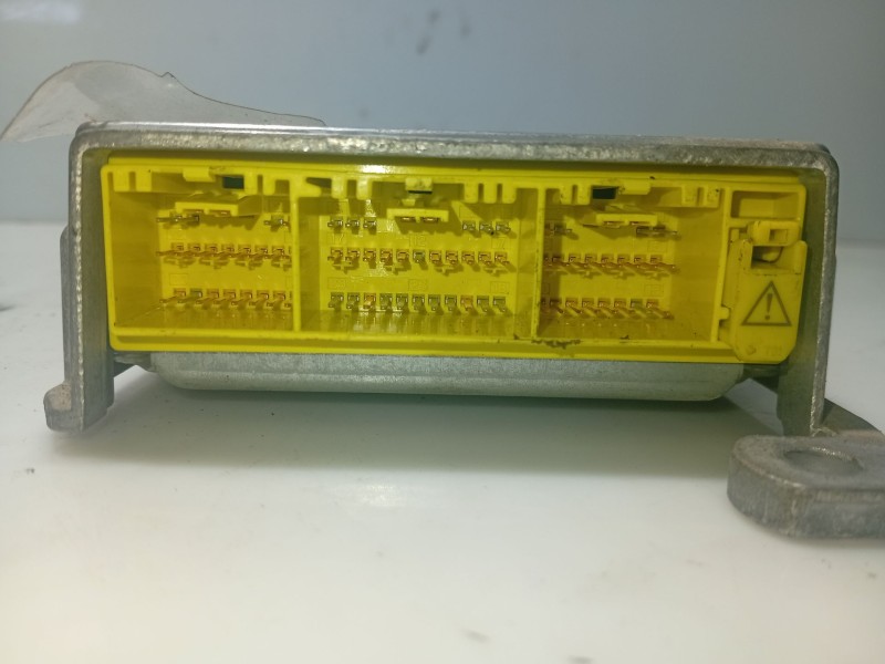 Recambio de centralita airbag para toyota corolla verso (zer_, zze12_, r1_) 2.0 d-4d (cur10_) referencia OEM IAM 235731103 PT9K2