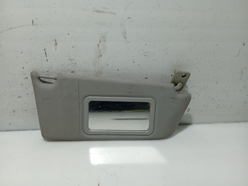 Recambio de parasol derecho para opel astra h (a04) 1.6 (l48) referencia OEM IAM 13113045  