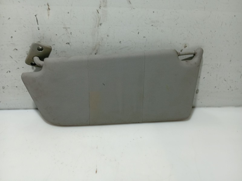 Recambio de parasol izquierdo para opel astra h (a04) 1.6 (l48) referencia OEM IAM 13113042  