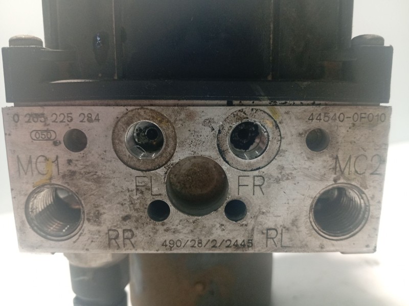 Recambio de abs para toyota corolla verso (zer_, zze12_, r1_) 2.0 d-4d (cur10_) referencia OEM IAM 445400F020  0265225284