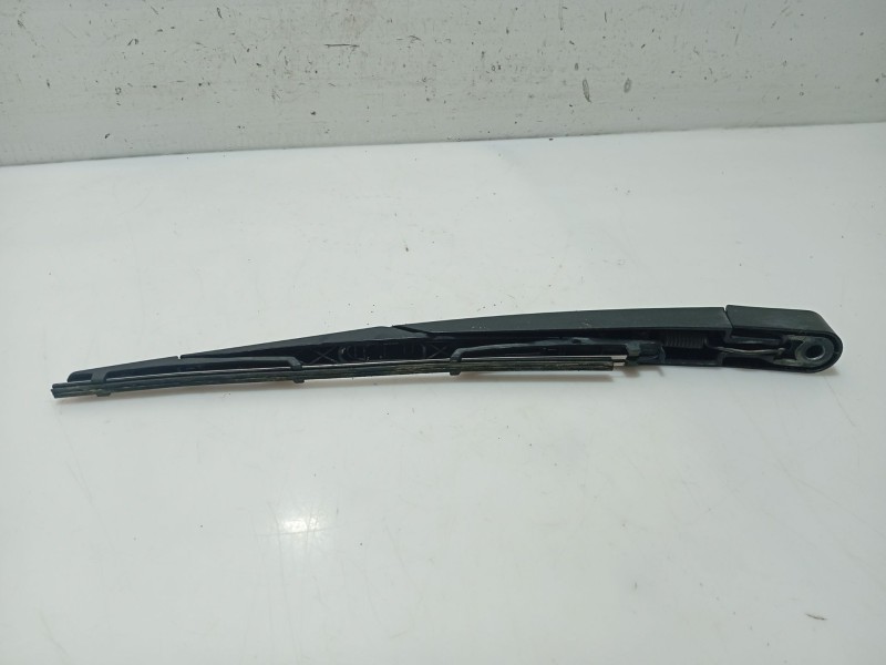 Recambio de brazo limpia trasero para opel astra h (a04) 1.6 (l48) referencia OEM IAM 93178858  