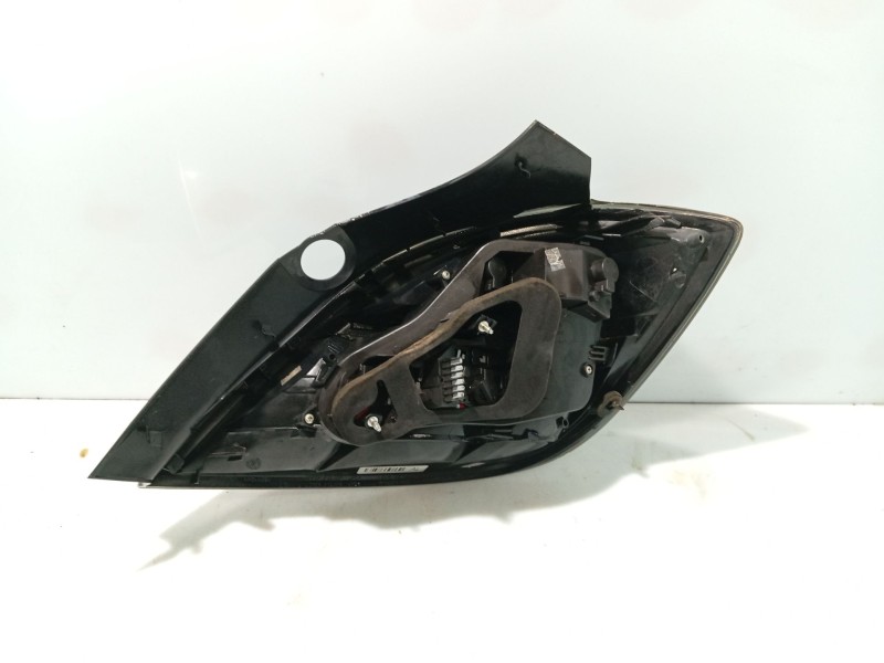 Recambio de piloto trasero izquierdo para opel astra h (a04) 1.6 (l48) referencia OEM IAM 93190304  
