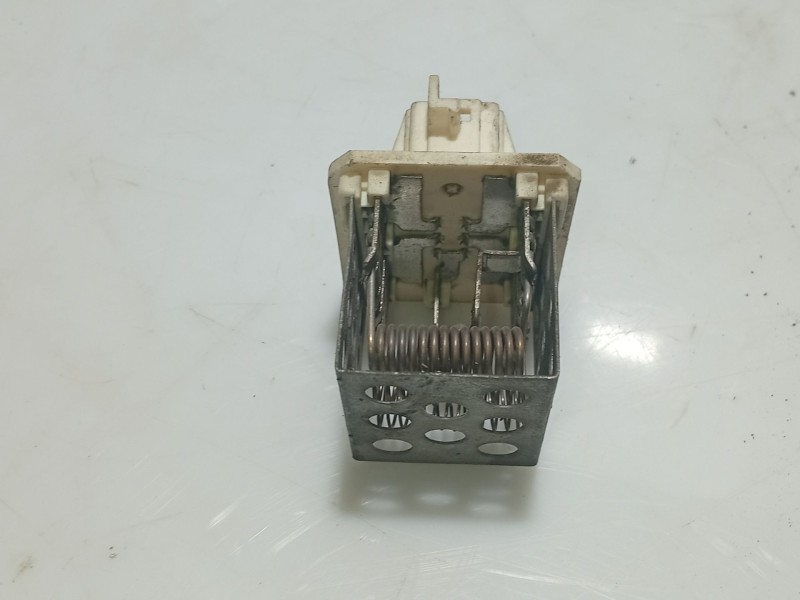 Recambio de resistencia calefaccion para peugeot 206 hatchback (2a/c) 1.4 i referencia OEM IAM 1267E3  
