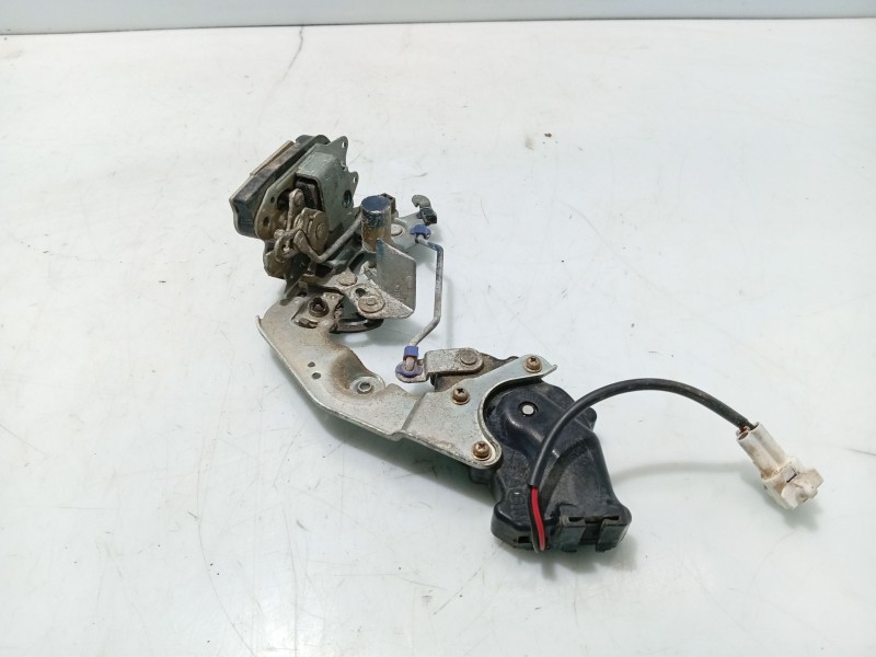 Recambio de cerradura puerta trasera derecha para suzuki swift sf berlina (ea) gti referencia OEM IAM   