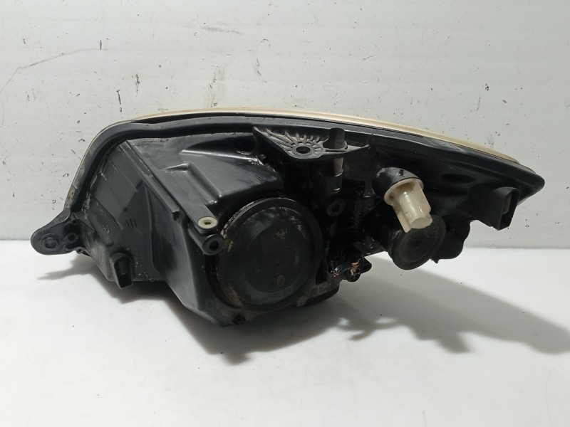 Recambio de faro derecho para skoda fabia ii (542) 1.4 tdi referencia OEM IAM 5J1941018A  