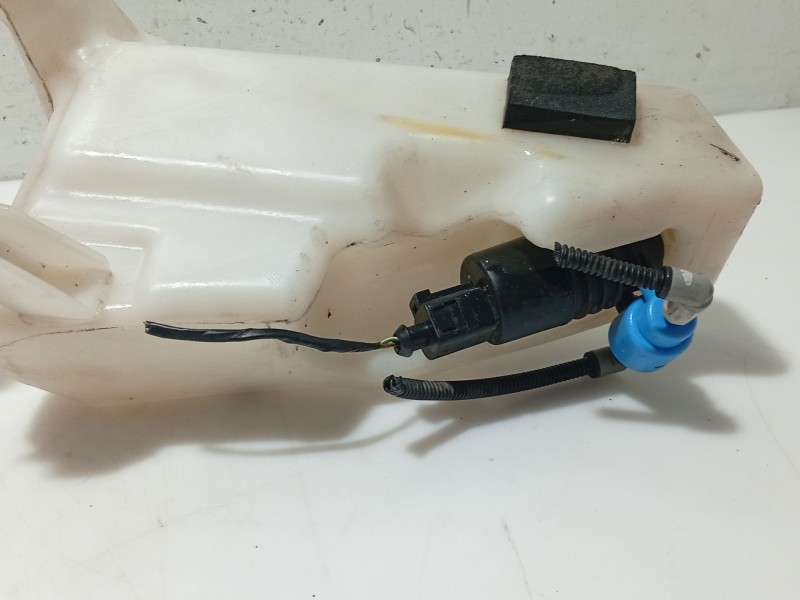 Recambio de deposito limpia para skoda fabia ii (542) 1.4 tdi referencia OEM IAM 6Q0955453P  