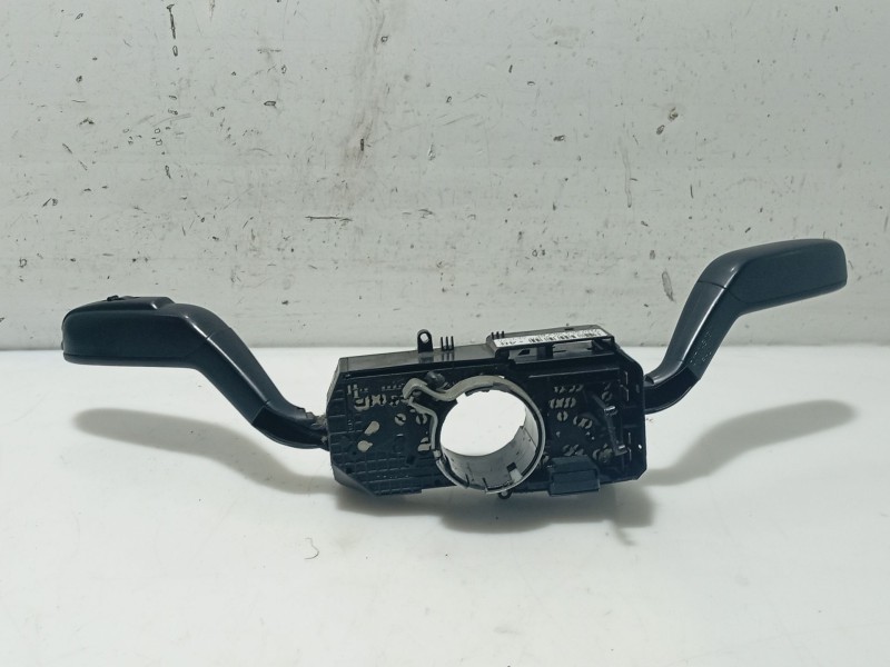 Recambio de mando volante para skoda fabia ii (542) 1.4 tdi referencia OEM IAM   