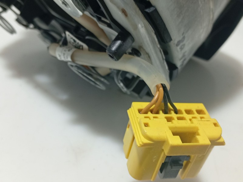 Recambio de airbag delantero izquierdo para skoda fabia ii (542) 1.4 tdi referencia OEM IAM 5J0880201D3X1  