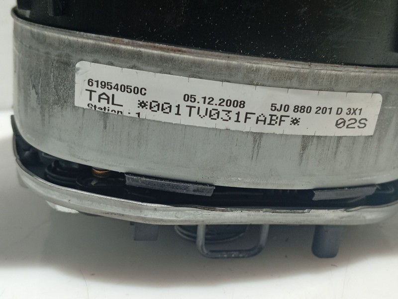 Recambio de airbag delantero izquierdo para skoda fabia ii (542) 1.4 tdi referencia OEM IAM 5J0880201D3X1  