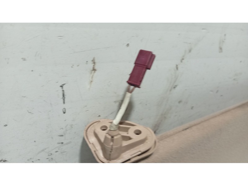 Recambio de parasol derecho para bmw x5 (e53) 3.0 d referencia OEM IAM 51168258010  