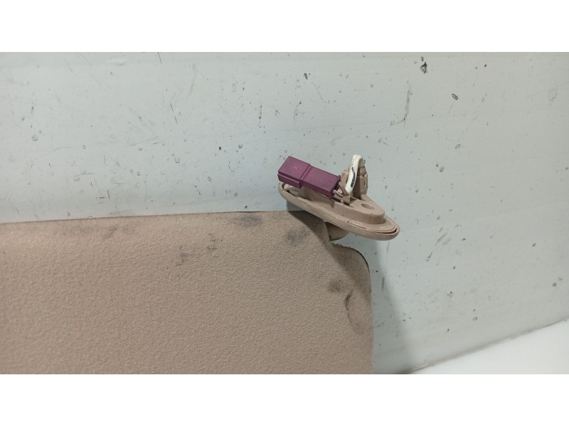 Recambio de parasol izquierdo para bmw x5 (e53) 3.0 d referencia OEM IAM 51168258009  