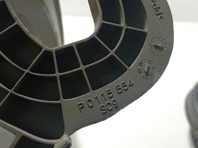 Recambio de guantera para skoda fabia ii (542) 1.4 tdi referencia OEM IAM 5J1857121CM48  