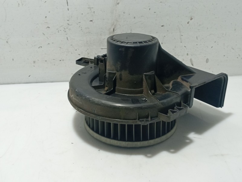 Recambio de ventilador calefaccion para skoda fabia ii (542) 1.4 tdi referencia OEM IAM 6R1819015A  