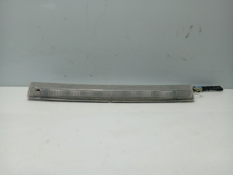 Recambio de luz central de freno para citroën c4 berlina referencia OEM IAM 9646904580  