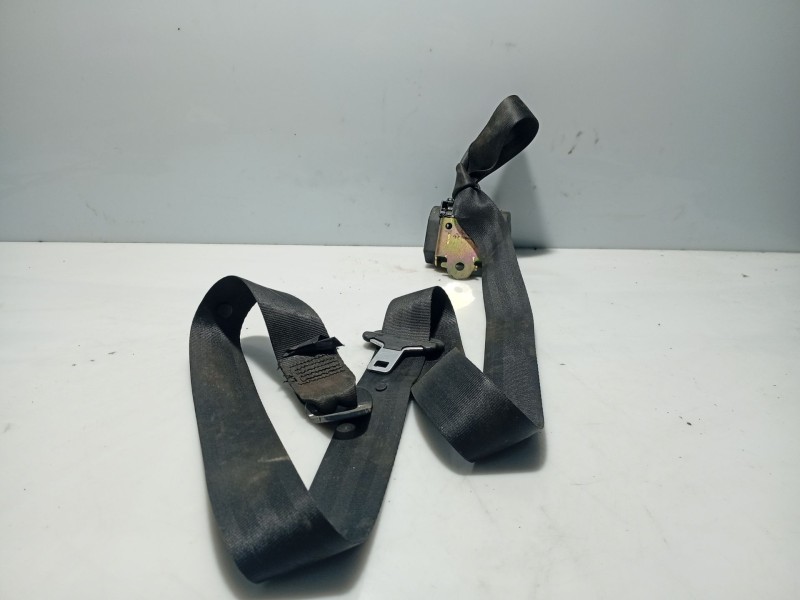 Recambio de cinturon seguridad trasero central para citroën c4 berlina referencia OEM IAM 8974LF  