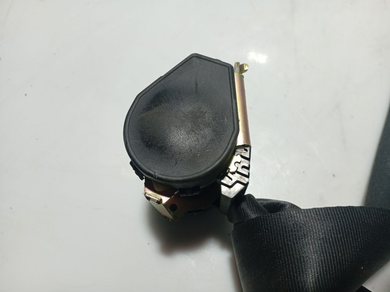 Recambio de cinturon seguridad trasero central para citroën c4 berlina referencia OEM IAM 8974LF  