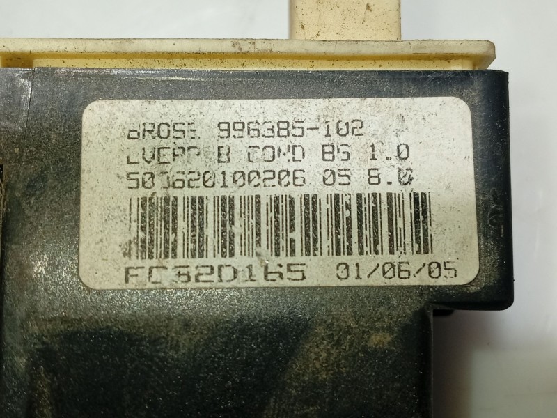 Recambio de motor elevalunas delantero izquierdo para citroën c4 berlina referencia OEM IAM 996385102  FC32D165