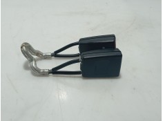 Recambio de anclaje cinturon trasero izquierdo para skoda fabia ii (542) 1.4 tdi referencia OEM IAM   