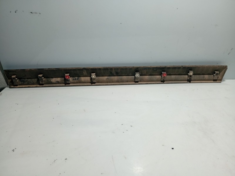 Recambio de moldura para citroën c4 berlina referencia OEM IAM 9646791777  