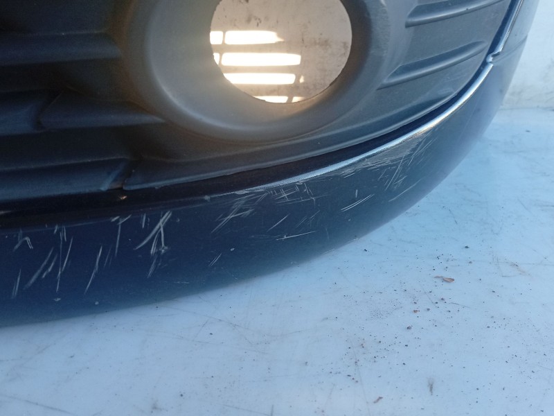 Recambio de paragolpes delantero para citroën c4 berlina referencia OEM IAM 7401AP  