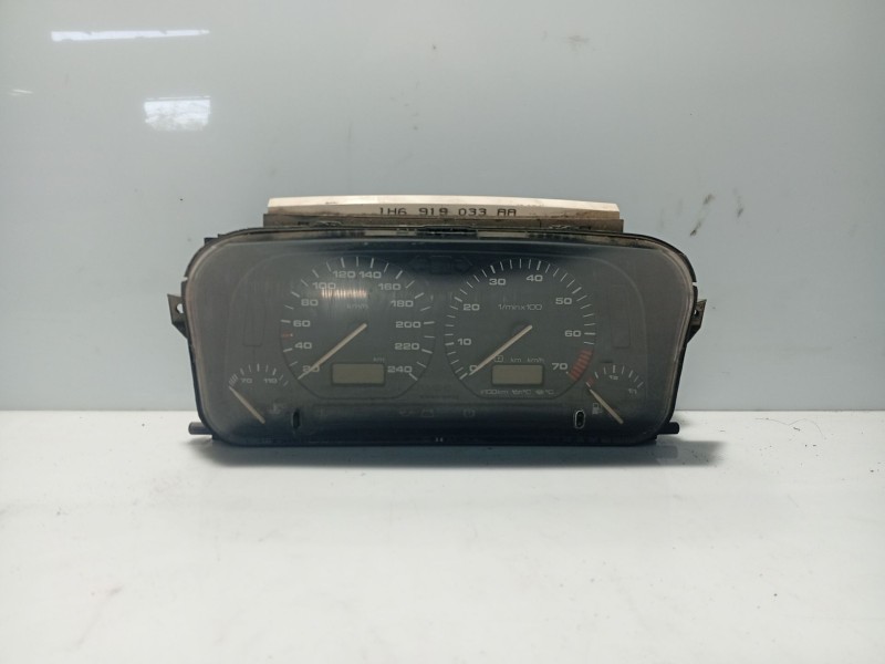 Recambio de cuadro instrumentos para volkswagen golf iii berlina (1h1) referencia OEM IAM 87001262 1H6919033AA 0883111883