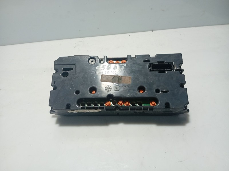 Recambio de cuadro instrumentos para volkswagen golf iii berlina (1h1) referencia OEM IAM 87001262 1H6919033AA 0883111883