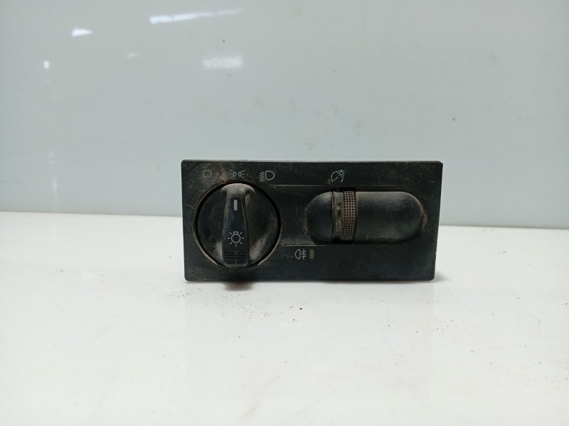 Recambio de mando luces para volkswagen golf iii berlina (1h1) referencia OEM IAM 1H6941531A  