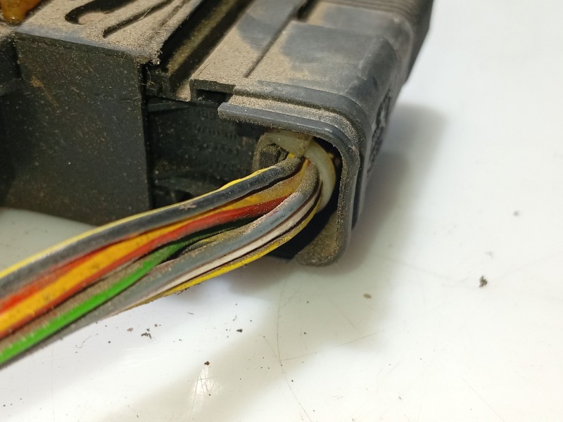 Recambio de motor elevalunas delantero izquierdo para volkswagen golf iii berlina (1h1) referencia OEM IAM 9776101430202  