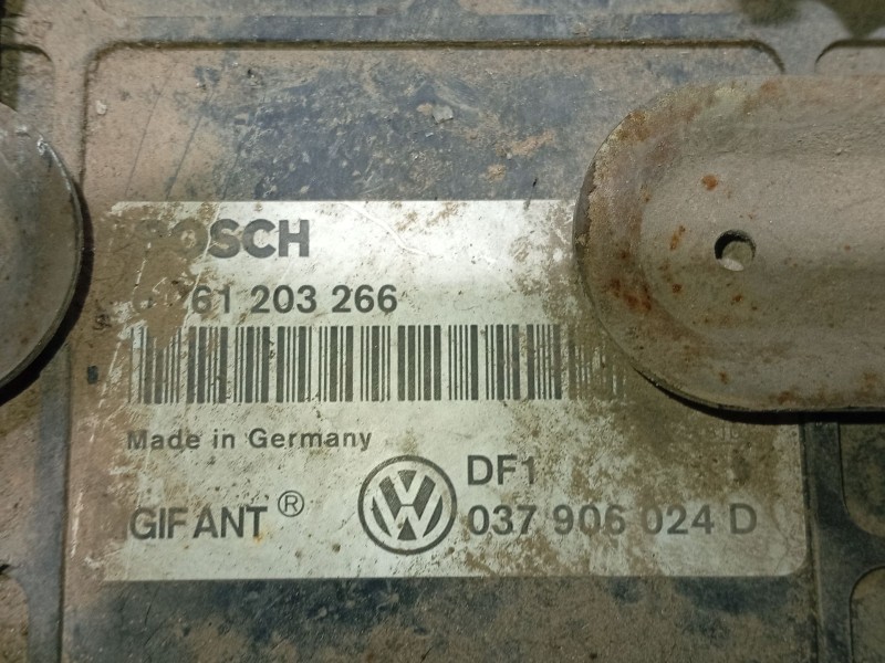 Recambio de centralita motor uce para volkswagen golf iii berlina (1h1) referencia OEM IAM 037906024D  0261203266