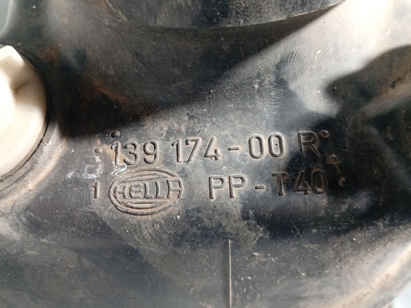 Recambio de faro derecho para volkswagen golf iii berlina (1h1) referencia OEM IAM 1H6941018AN  