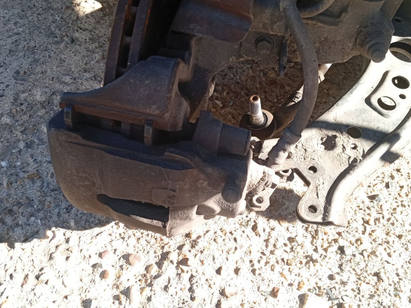 Recambio de mangueta delantera derecha para skoda fabia ii (542) 1.4 tdi referencia OEM IAM 6Q0407256AC  