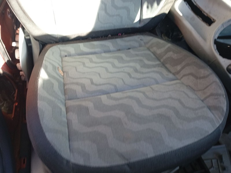 Recambio de asiento delantero derecho para skoda fabia ii (542) 1.4 tdi referencia OEM IAM   