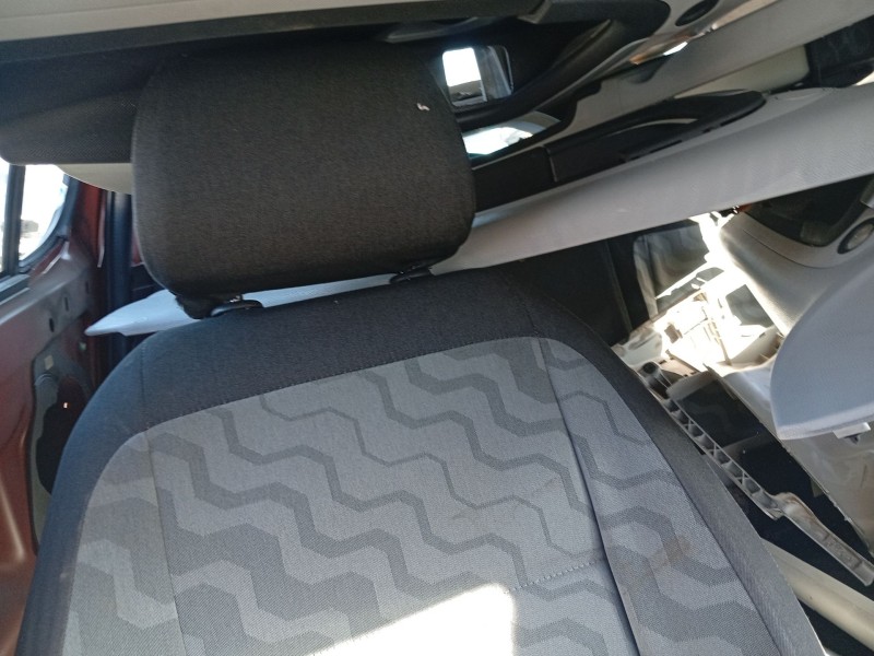 Recambio de asiento delantero derecho para skoda fabia ii (542) 1.4 tdi referencia OEM IAM   