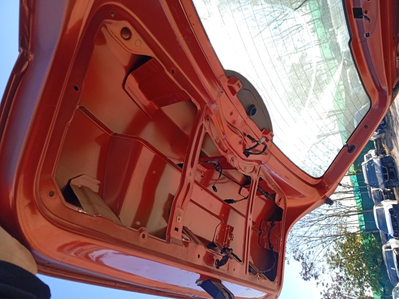 Recambio de porton trasero para skoda fabia ii (542) 1.4 tdi referencia OEM IAM 5J6827025D  