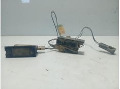 Recambio de piloto matricula para renault megane i classic (la0/1_) 1.9 dti (la08, la0n) referencia OEM IAM 7701036245  