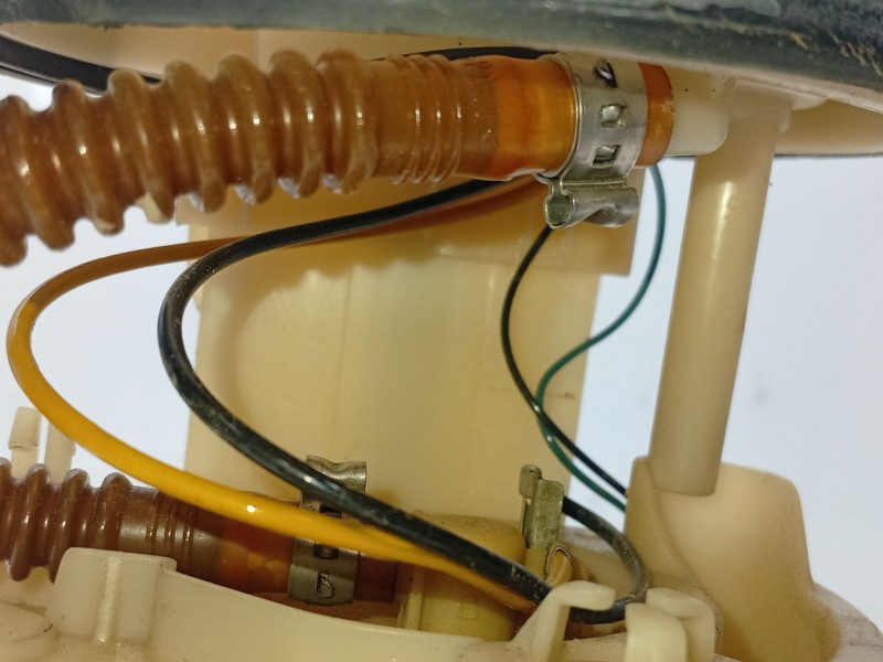 Recambio de aforador para seat ibiza iii (6l1) 1.4 16v referencia OEM IAM 6Q0919051F  