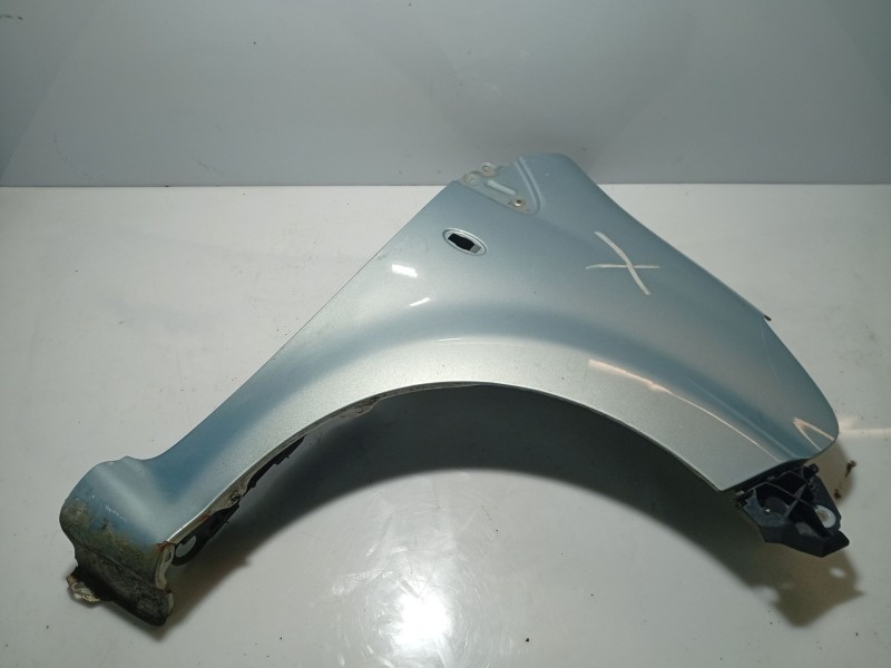 Recambio de aleta delantera derecha para toyota aygo (kgb/wnb) referencia OEM IAM 538110H010  