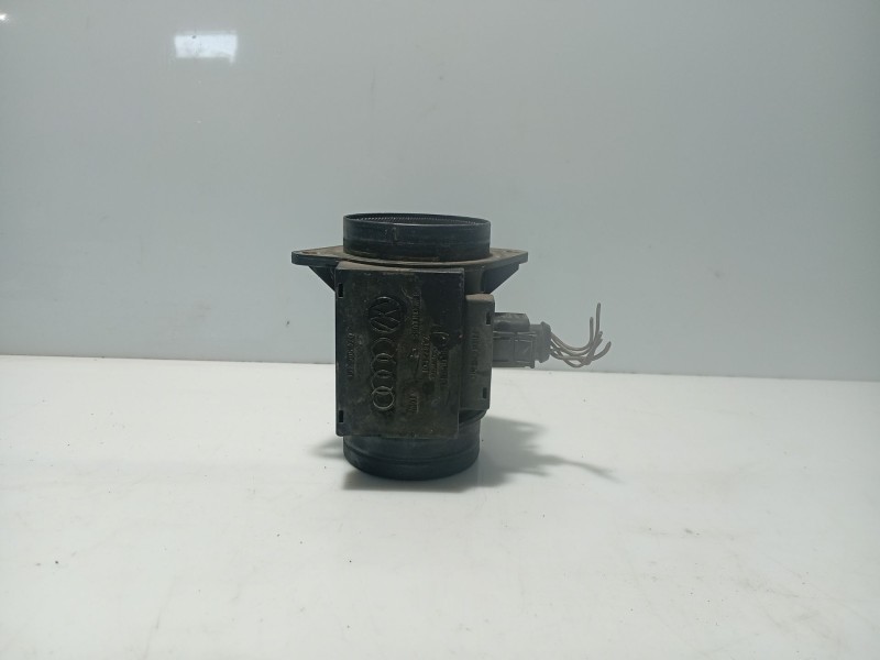 Recambio de caudalimetro para audi a4 b5 (8d2) 1.8 referencia OEM IAM 074906461  