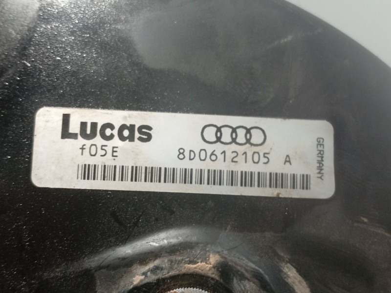 Recambio de servofreno para audi a4 b5 (8d2) 1.8 referencia OEM IAM 8D0612105A  