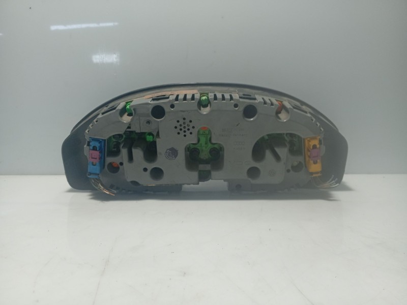 Recambio de cuadro instrumentos para audi a4 b5 (8d2) 1.8 referencia OEM IAM 88311225 8D0919033A 