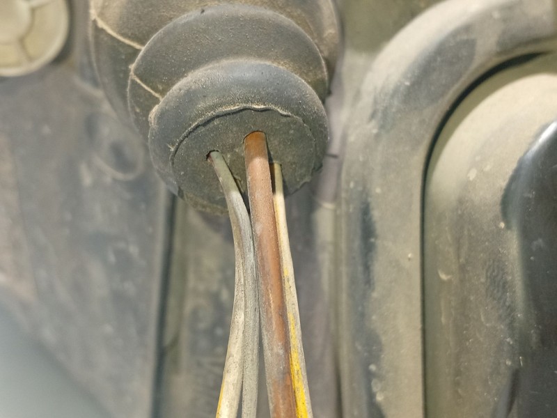 Recambio de faro derecho para audi a4 b5 (8d2) 1.8 referencia OEM IAM 8D0941030  