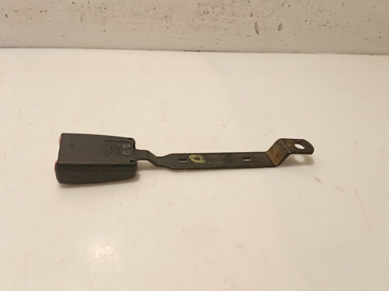 Recambio de anclaje cinturon delantero derecho para skoda fabia i (6y2) 1.2 referencia OEM IAM   
