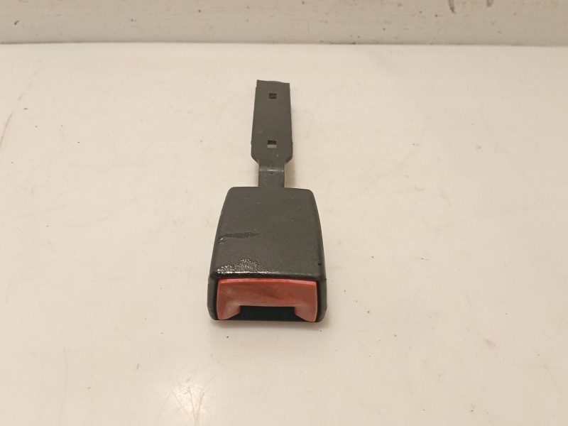Recambio de anclaje cinturon delantero derecho para skoda fabia i (6y2) 1.2 referencia OEM IAM   